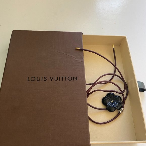 Auth Louis Vuitton Sterling Silver/Ceramic Flower/Crystal, Leather Cord Necklace - Picture 1 of 4
